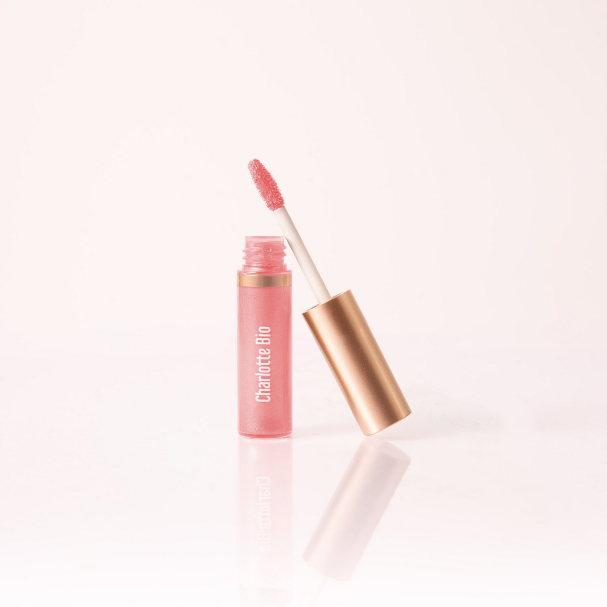 Organic liquid eyeshadows