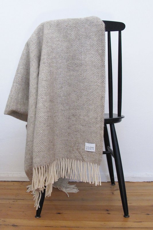 Wool blanket / cuddly blanket herringbone limestone