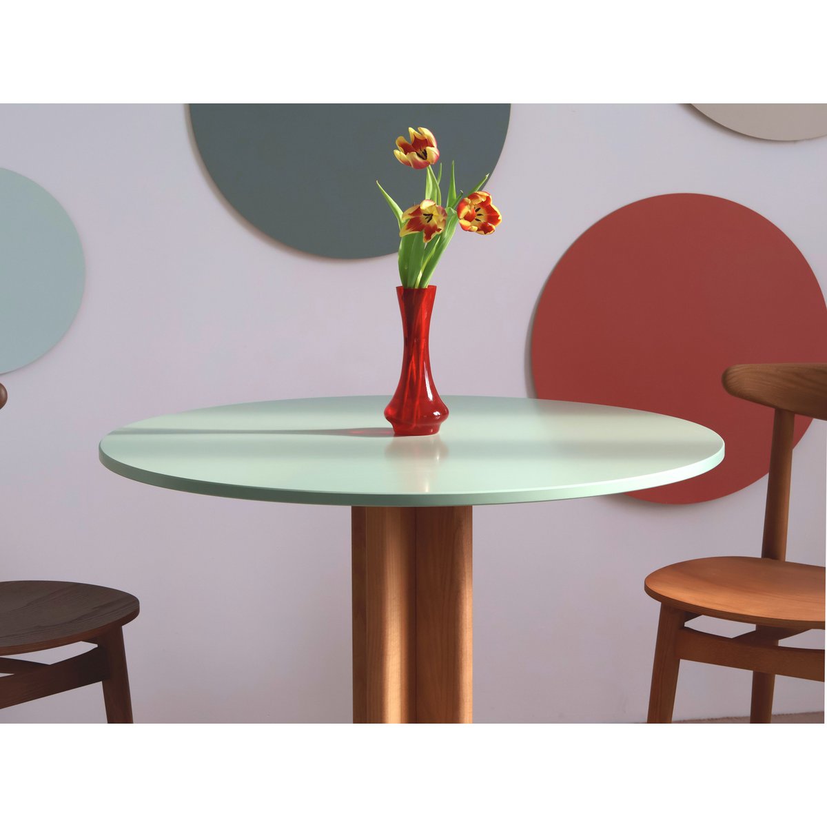 Ronde eettafel Dega