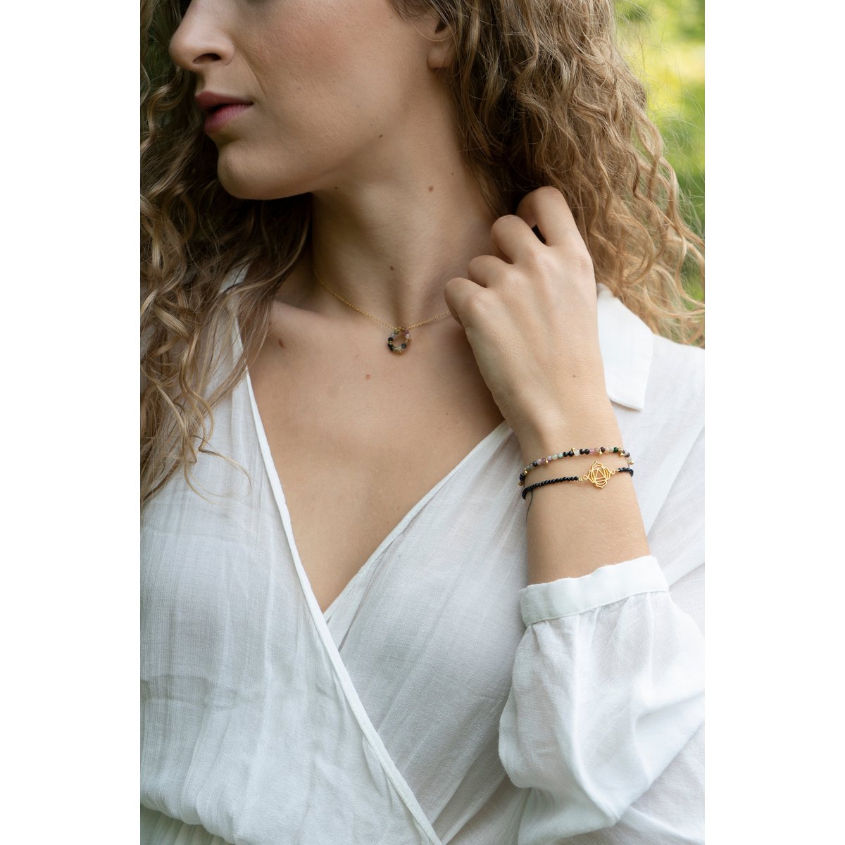ROOT CHAKRA BRACELET - GOLD