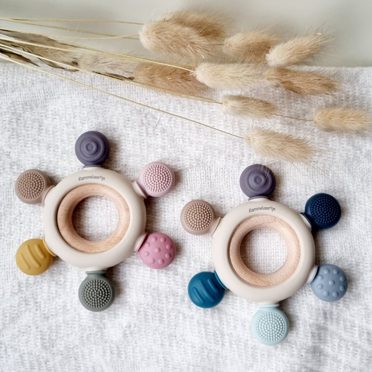 Teething Ring Dental - Multicolor Pink Silicone Teething Ring With Beech Wood Ring