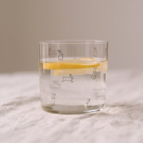 Drinking glass rabbit black (PU = 4 pieces)