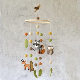 Animaux de la forêt mobiles