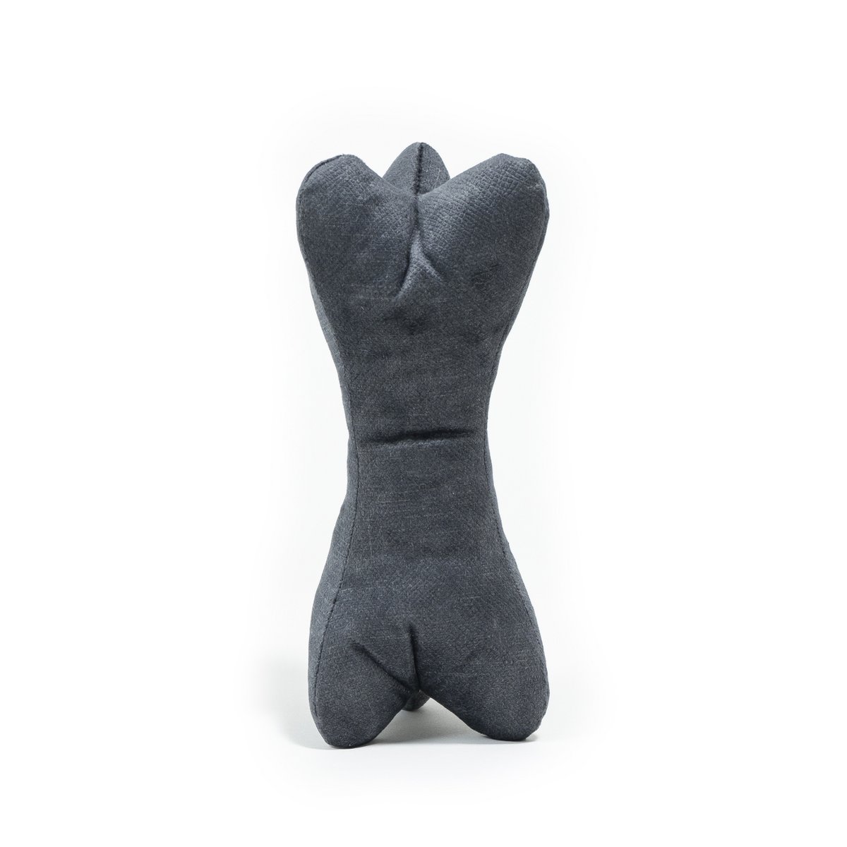 Hueso - juguete reciclado. Un peluche reciclado para perros y gatos.