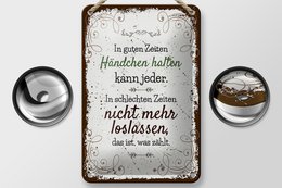 Blikken bord met de tekst 'Houd elkaars hand in goede tijden' bord van 12x18 cm
