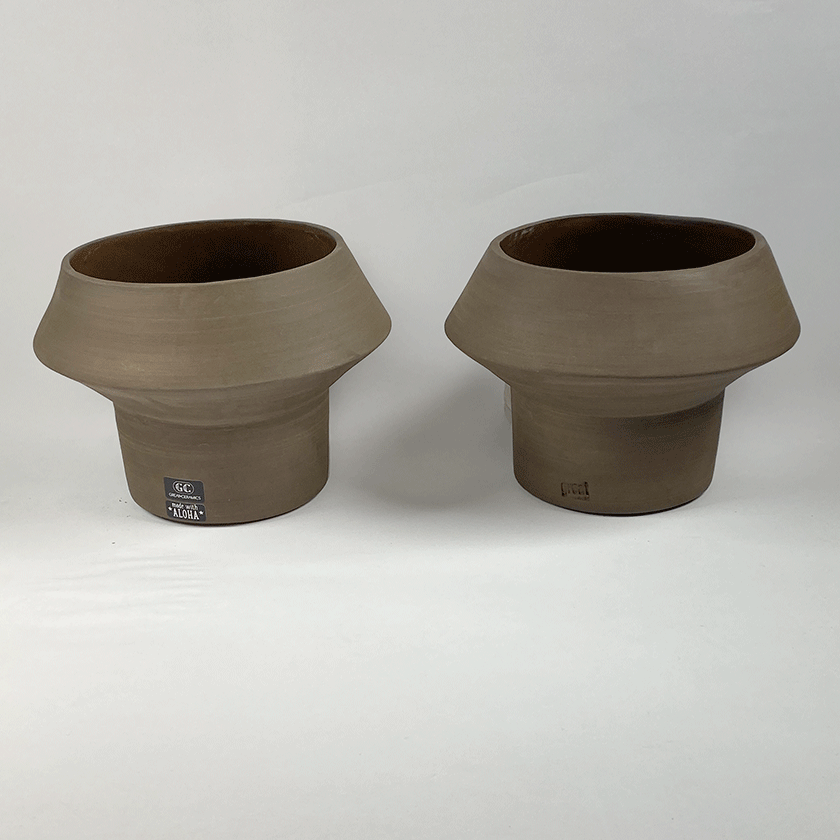 Waikiki Vase Naked | Ceramic | Plant pot |wabi sabi | Clay | handmade | dutch design