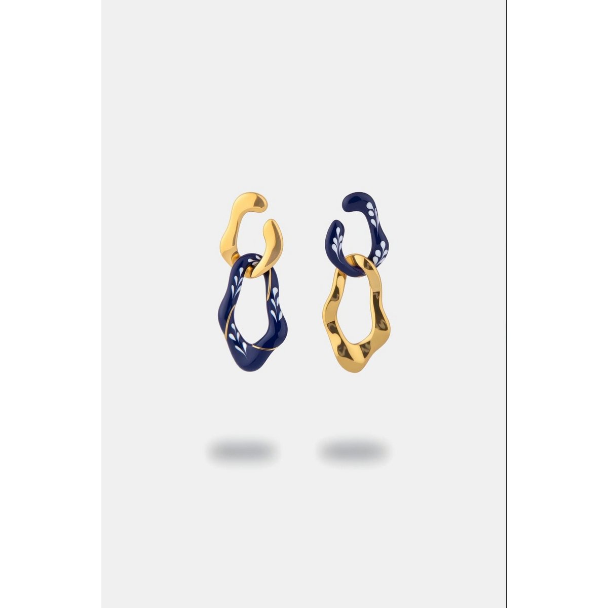 Boucles d'oreilles 2-en-1 Varia en émail (mini) — Bleu et doré