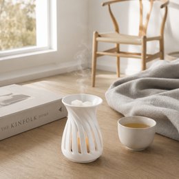 Parfumbrander uit de serie Céramy – Wit Corta – Gelakte keramische kaarsenhouder – Verspreiding van geurende was, etherische oliën – Decoratief cadeau-idee