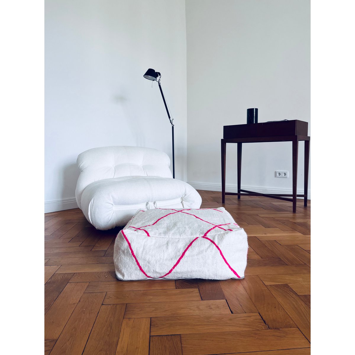 Poduszka podłogowa - Linia Classic - Mina