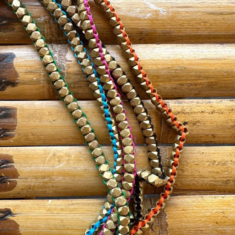 collar Dokra hecho a mano "Solid Love"