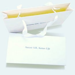Masque de sommeil surdimensionné en soie 19 mamans – Collection rayée