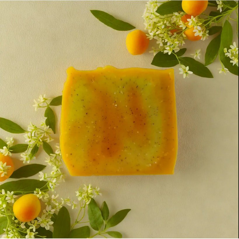SAVON EXFOLIANT PÊCHE MARACUJA