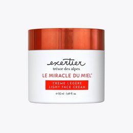 LIGHT CREAM - Hydraterend + Stralend
