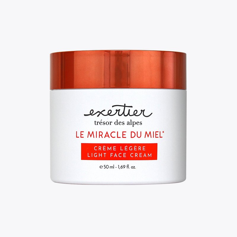 LIGHT CREAM - Hydraterend + Stralend