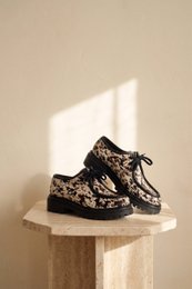 ODDA COW PRINT – Wallabee-Schuhe mit dicker Sohle