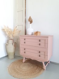 Vintage pink