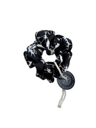 Scrunchie - Black/White Flowers - Recycelt