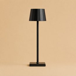 William Black genopladelig bordlampe
