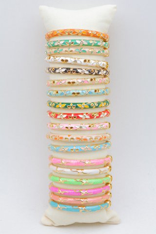 Lot von 18 thailändischen Armbändern zum Verschenken