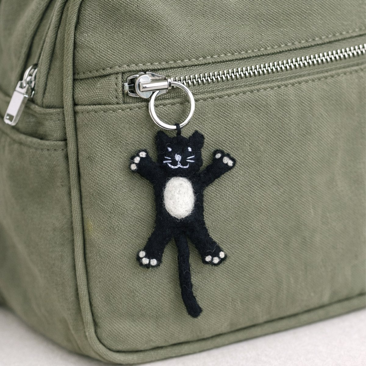 Keyring cat black
