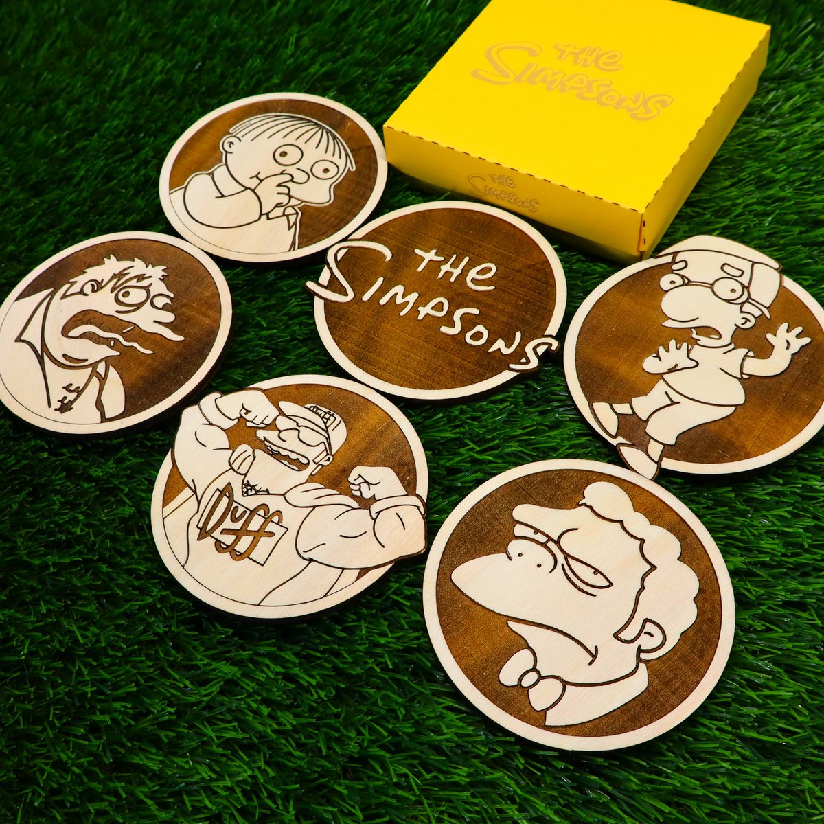 Engraved + Varnish