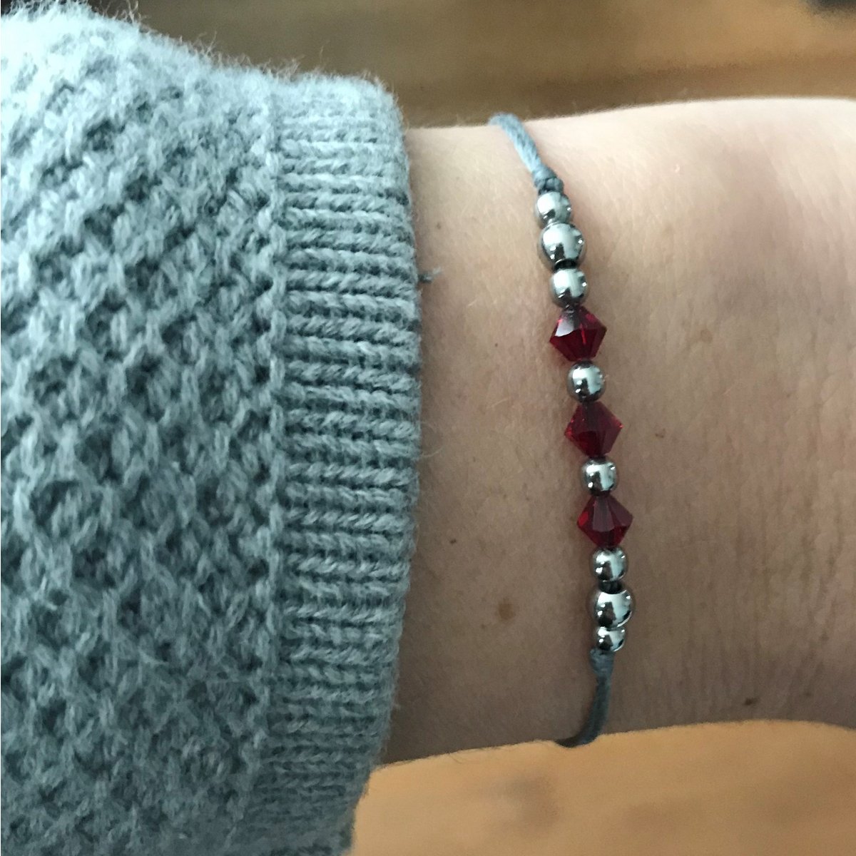 per stuk. Geboortesteen armbandjes swarovski rvs