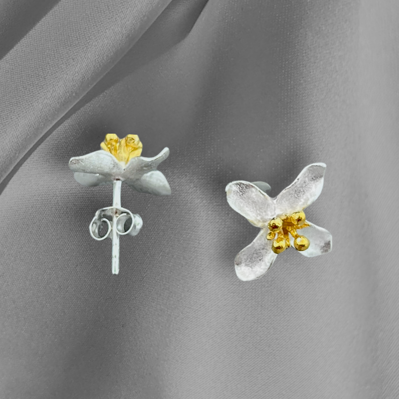 Lily Flower Stud Earrings - 925 Sterling Silver Stud Earrings - OHR925-41