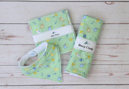 Nouveau coffret cadeau bébé, coffret cadeau Eco, bavoir bébé, lingettes bébé réutilisables, chiffon rot, cadeau nouvelle maman, bavoir dribble