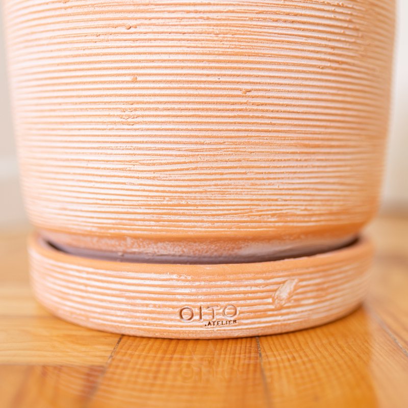 Bari ceramic vase plant handmade