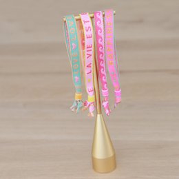 Bracelet tissé amour pastel