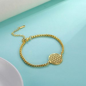 Flower of the bracelet - stainless steel jewelry with importance