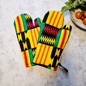 Set mit 2 Ofenhandschuhen | Afrikanischer Druckstoff aus 100 % Baumwolle