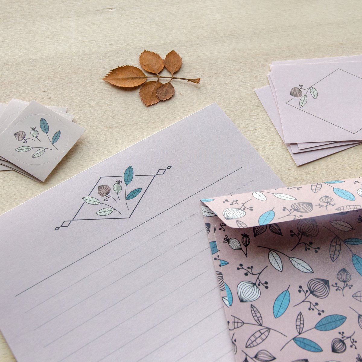 Juego de papelería 01