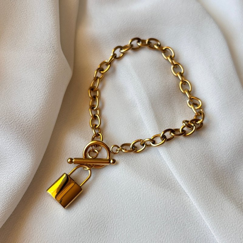 Lock & Glam – Bracciale Catena con Lucchetto Oro