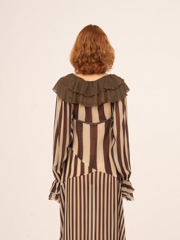 Mistletoe Brown Collar Accesory