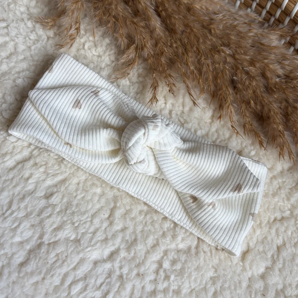 Headband knot hearts white beige