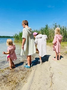 100% biologisch, Oeko-Tex, Gots gecertificeerde mousseline kinderponchohanddoek, handgemaakte strandcover-up met capuchon
