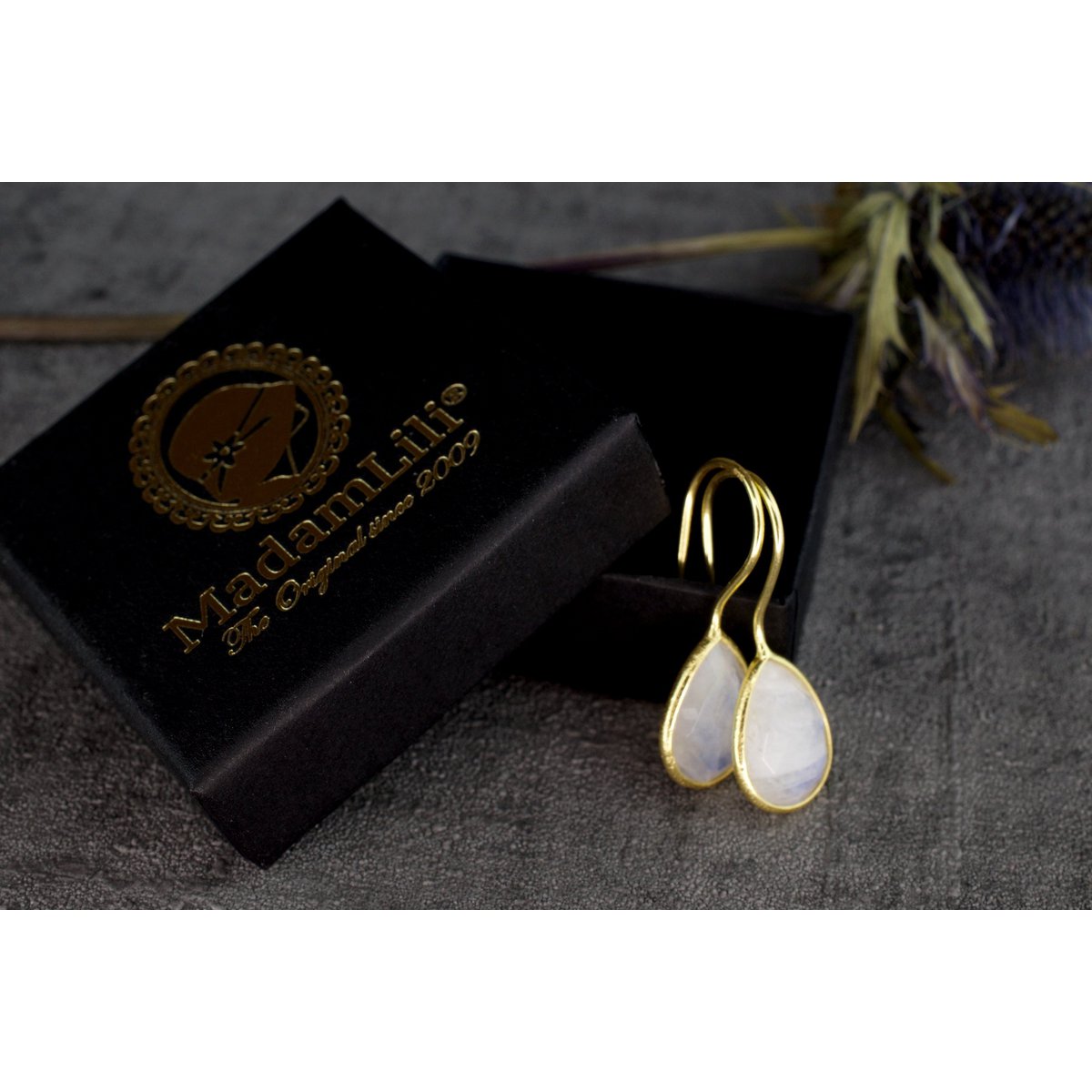 Orecchini con pietra preziosa di pietra di luna - Placcati in oro sterling 925 - OHR925-104
