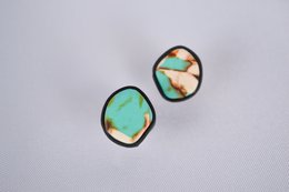 Ella stud earrings in turquoise and black