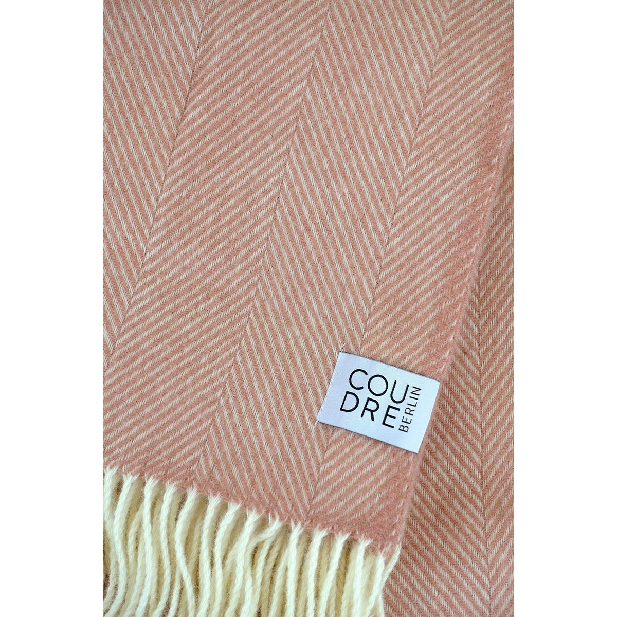 Wool blanket / cuddly blanket herringbone rosestone