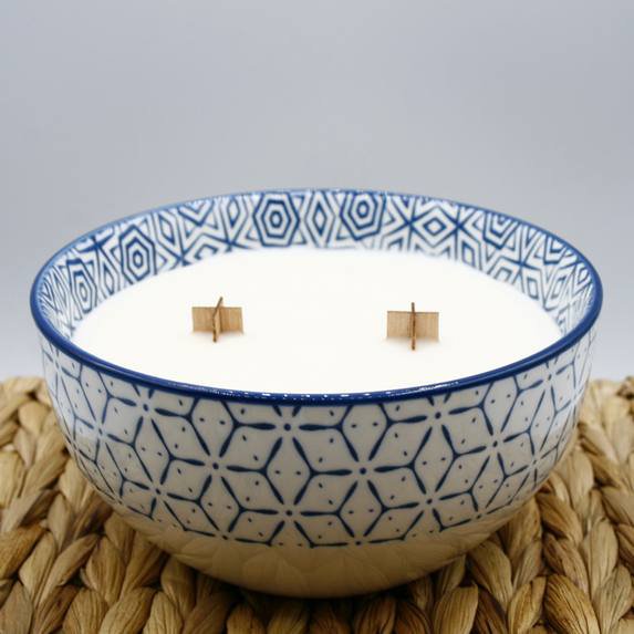 Down Town Scented Candle -Gardenia