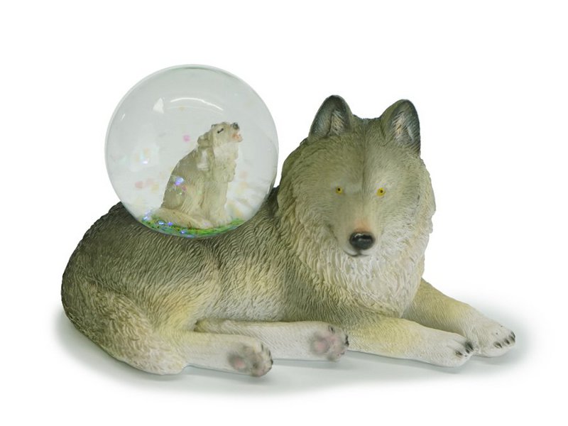 Poly wolf with wolf glitter ball