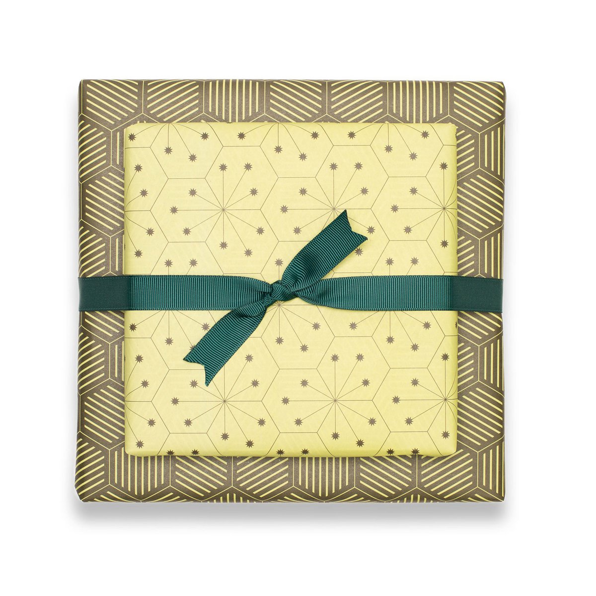 Papier d'emballage vert, papier d'emballage graphique vert clair et vert foncé, merveilleusement emballé pour les cadeaux de Pâques, pour emballer des cadeaux masculins ou comme cadeaux de Noël