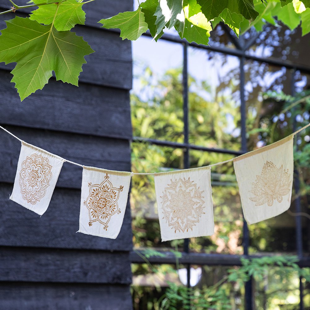 Mandala Bunting