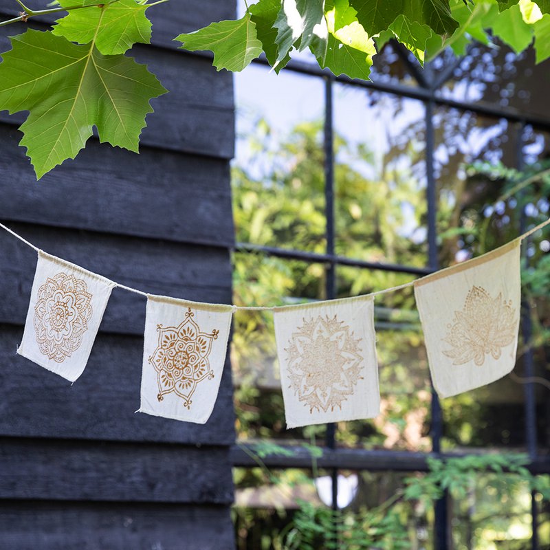 Mandala Bunting
