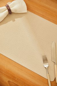 Mantel individual antimanchas beige Pla