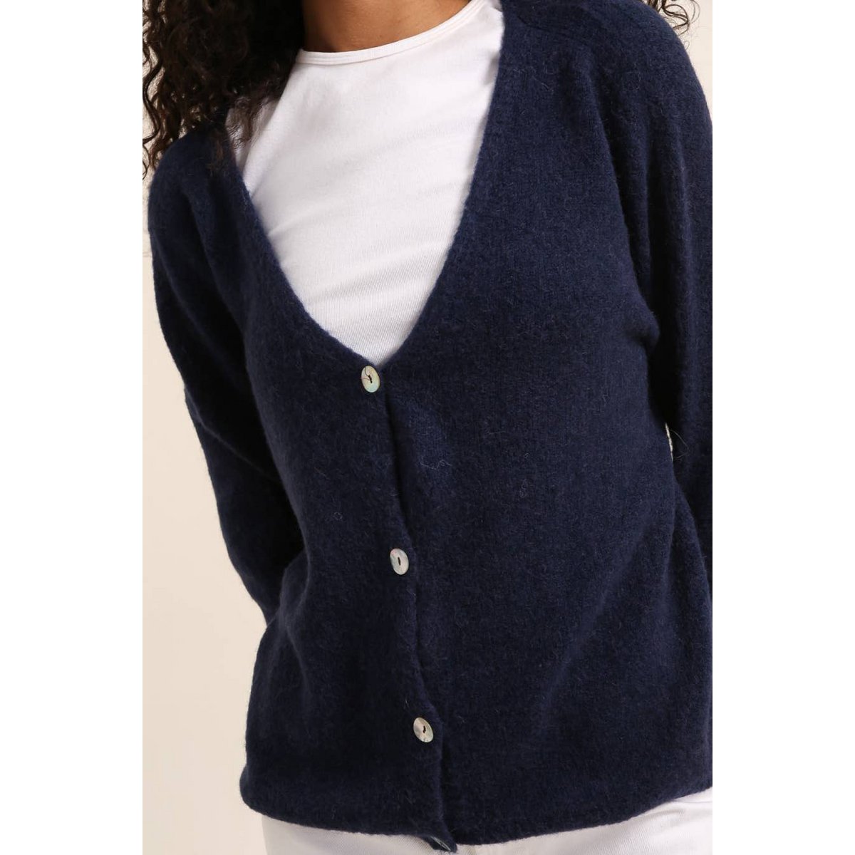 Gilet cardigan col V RÉF. 1026