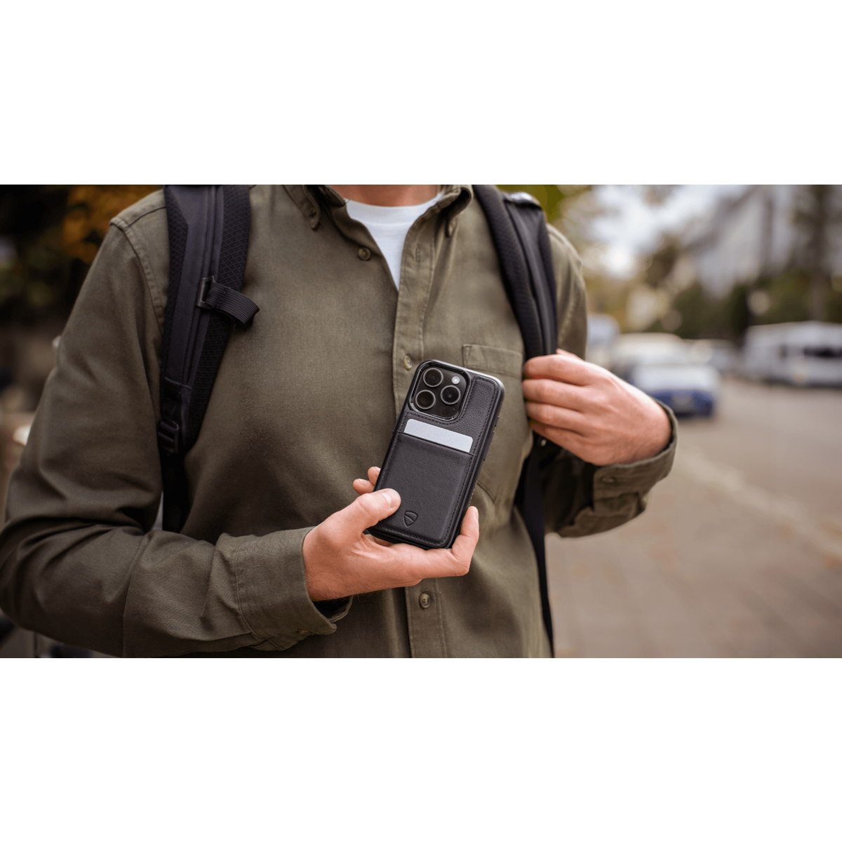 Etui-portfel ETON do iPhone'a 16 Pro Max