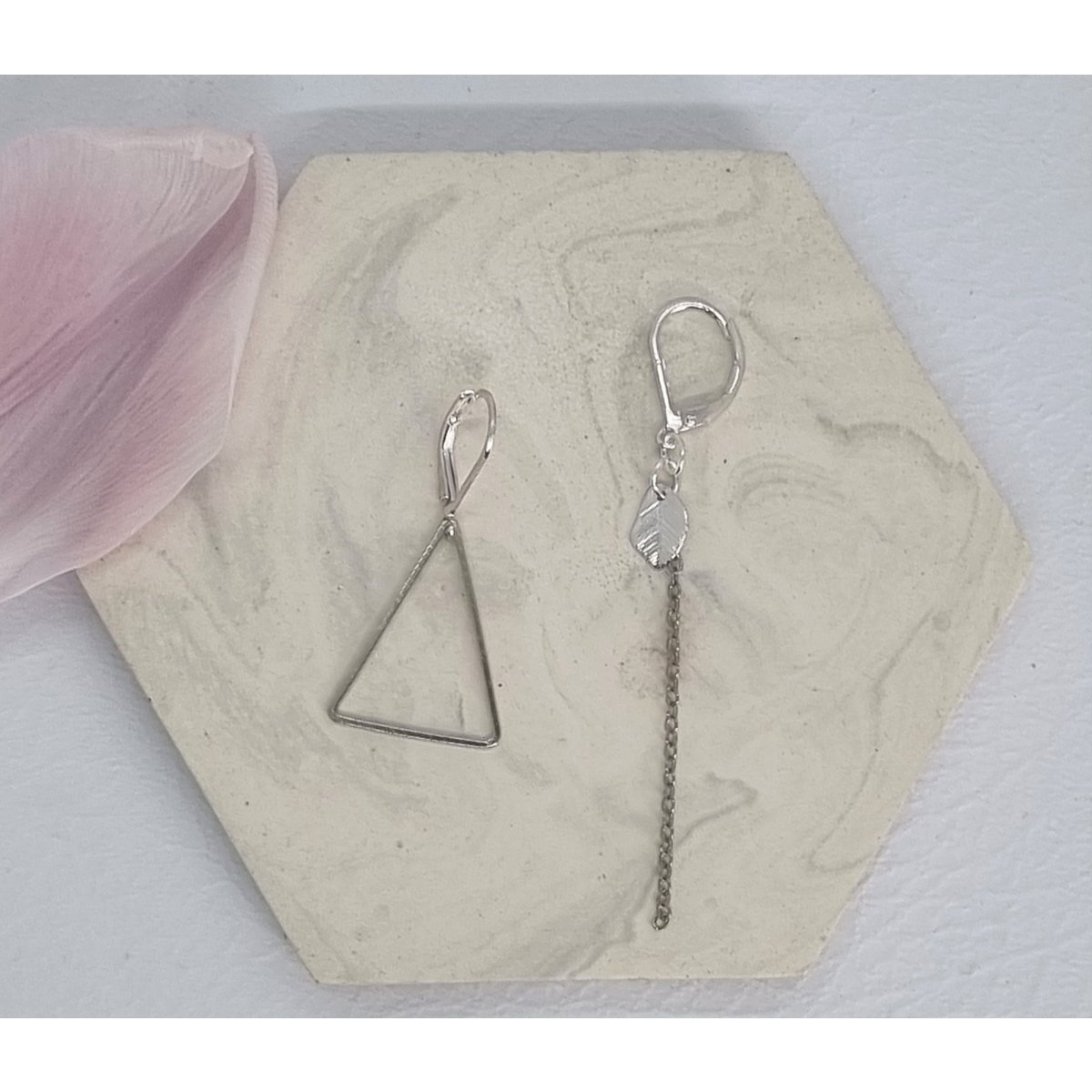 pendientes - asimetrico 3 - plata - triangulo/collar