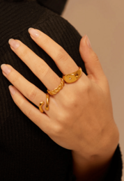Quinn - Liebes-Umarmungs-Ring